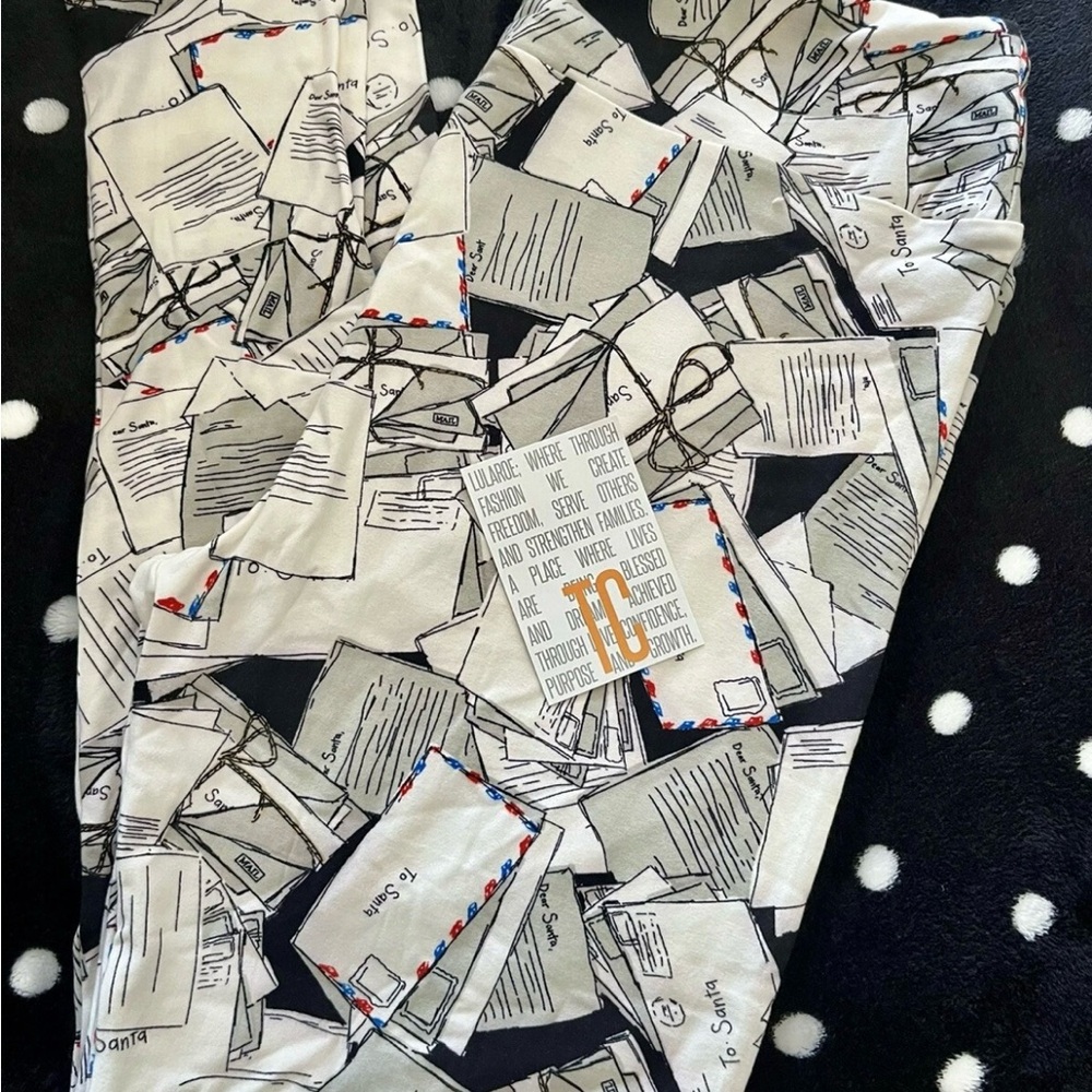 LuLaRoe Santa Letter Leggings TC